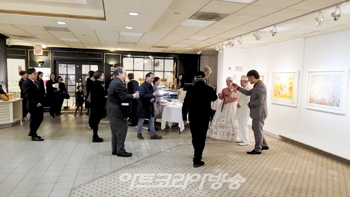 전후연 작가 한미수교 140주년 기념초대전