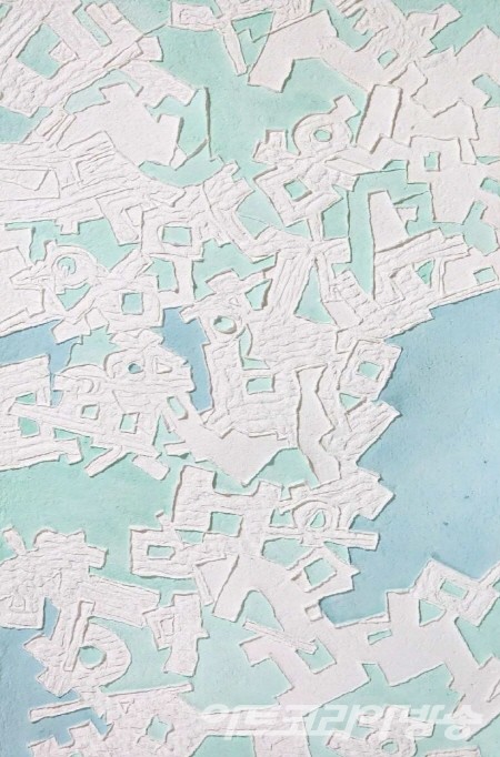 윤순원 作 - 不二_62x119cm_Mixed media on hanji Relief_2022