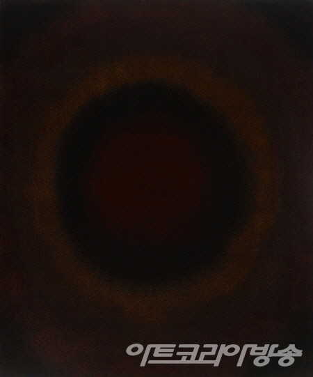 The original form (원형)_72x60cm_목판에 옻칠, 칠가루_2022 - 설송