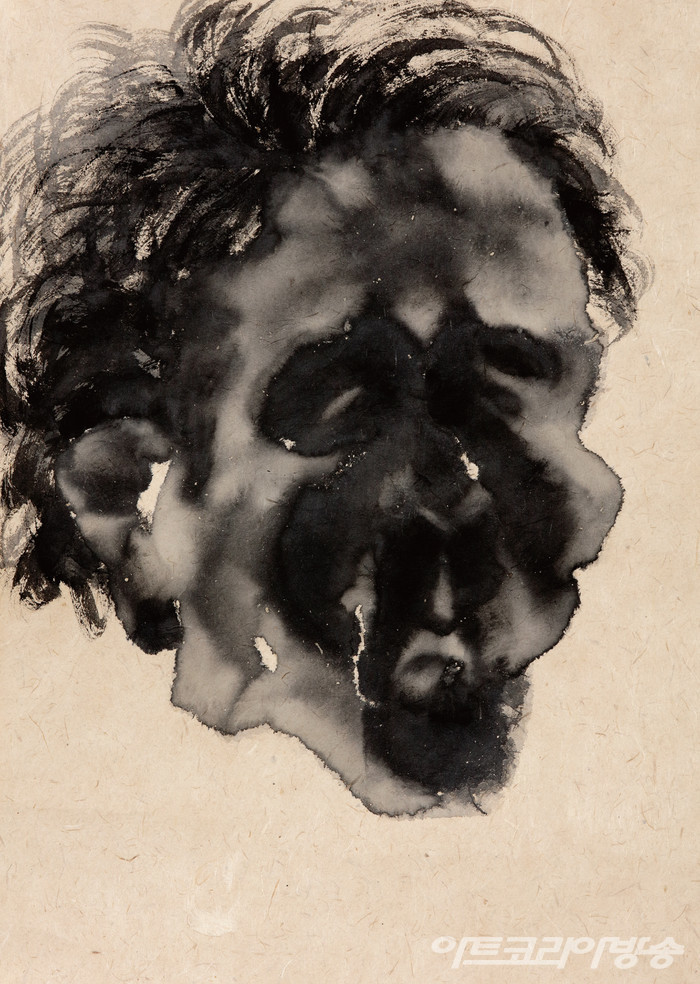 표정 40x42cm 장지에 수묵 2022_6 _ 강동언作