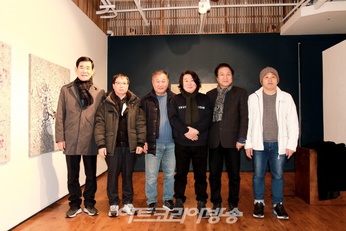 전병현 개인전 'WINTER BLOSSOM'