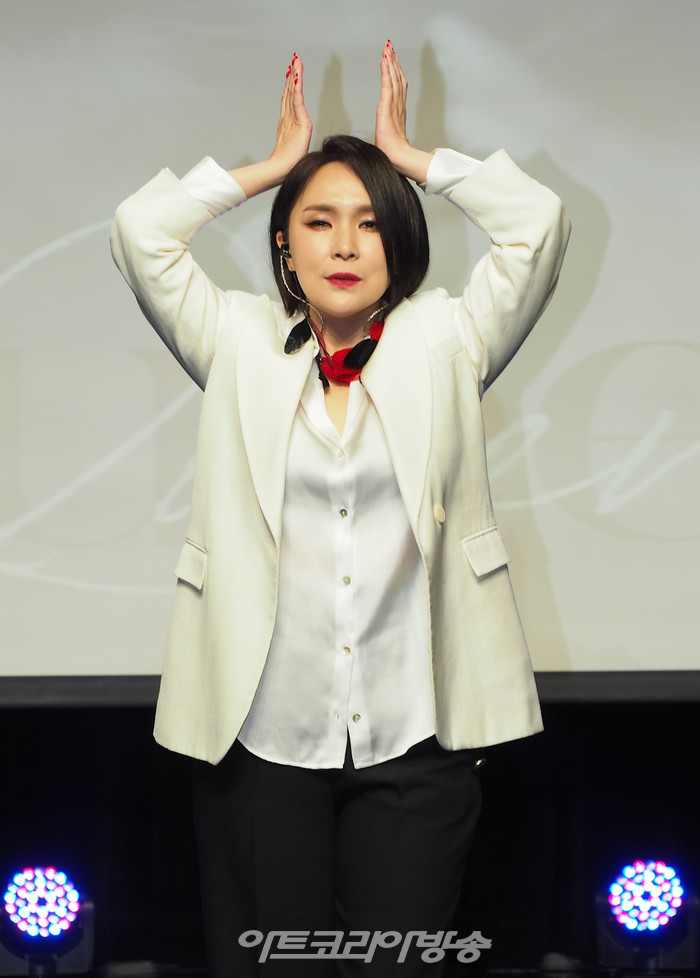 이지영 신곡 '퀸(Queen)' 발매 기념 쇼케이스. 2022.12.22 사진 ⓒ아트코리아방송 이용선 기자​