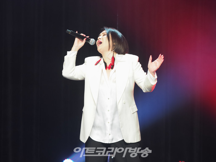 이지영 신곡 '퀸(Queen)' 발매 기념 쇼케이스. 2022.12.22 사진 ⓒ아트코리아방송 이용선 기자​