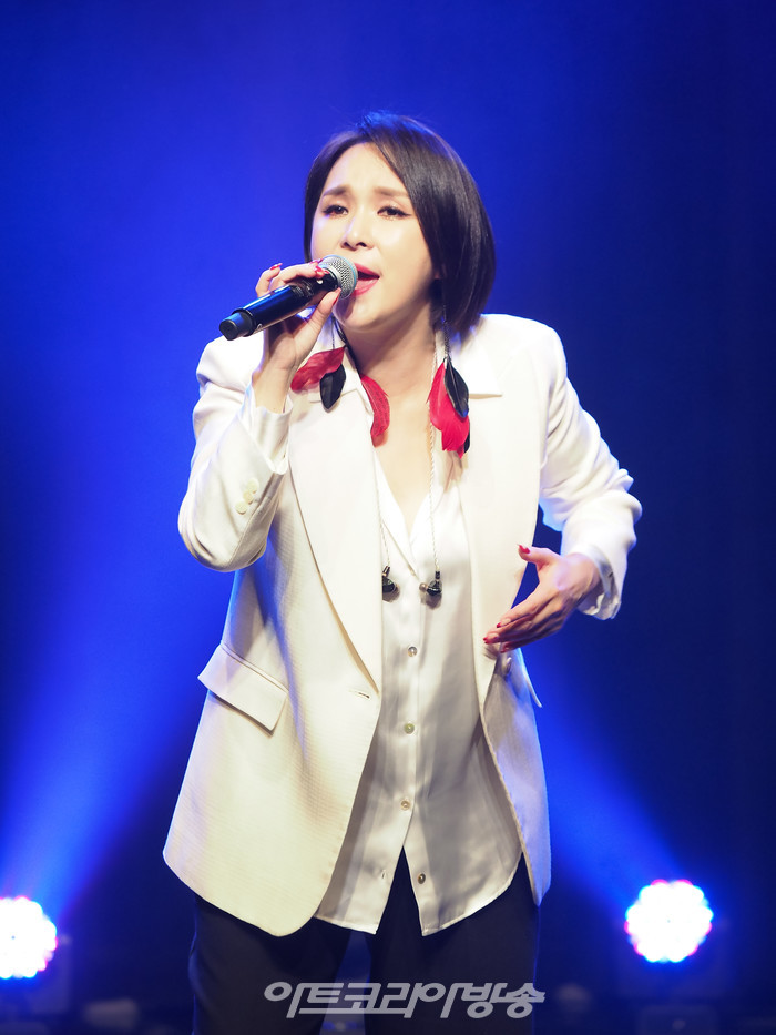 이지영 신곡 '퀸(Queen)' 발매 기념 쇼케이스. 2022.12.22 사진 ⓒ아트코리아방송 이용선 기자​