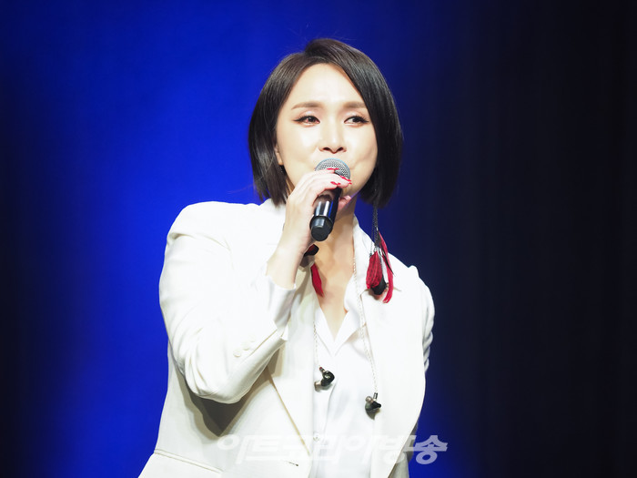 이지영 신곡 '퀸(Queen)' 발매 기념 쇼케이스. 2022.12.22 사진 ⓒ아트코리아방송 이용선 기자​