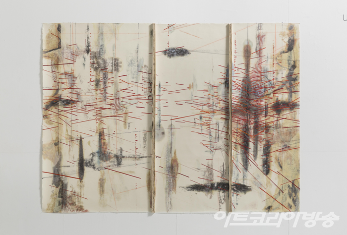 우노 가즈유키, Landscape of Vestiges, 151x208cm, Washi (ricepaper), Mixed media,151x208cm2017 _ 2022 제5회 쉐마국제미술상