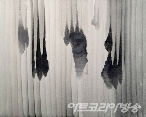 우주에 선 긋기 Drawing a line in space_Acrylic on Canvas_73x91cm_2022 _ 박형진