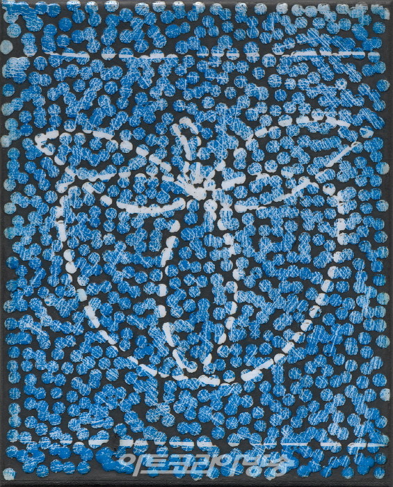 다니엘 보이드(b. 1982)〈Untitled (WARIFFTS) #2〉2022Relief print, ink, oil and archival glue on canvas25 x 20 cmCourtesy of the artist and Kukje Gallery사진: 안천호