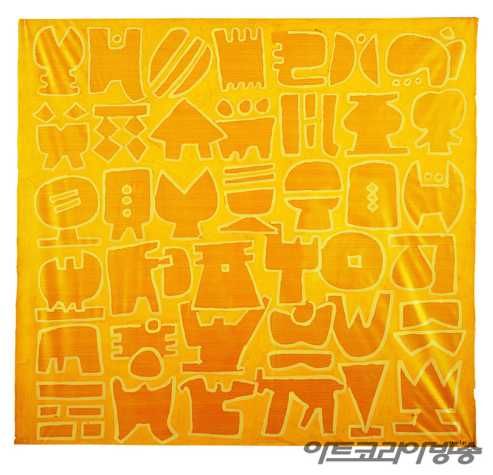 구성, 1971 111x118cm, 비닐에 아크릴 / 이응노미술관 소장품전