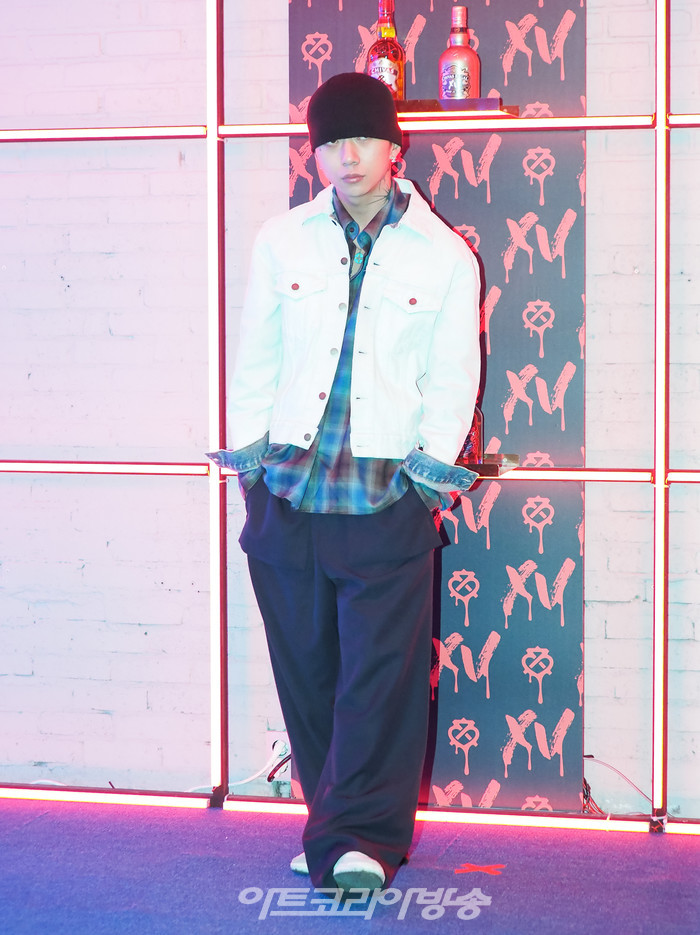 시바스(CHIVAS) 브랜드 팝업 스토어 '시바스 리갈 길'(CHIVAS REGAL GIL) 행사 포토월 행사(래퍼 우원재). 2023.01.11 사진 ⓒ아트코리아방송 이용선 기자​