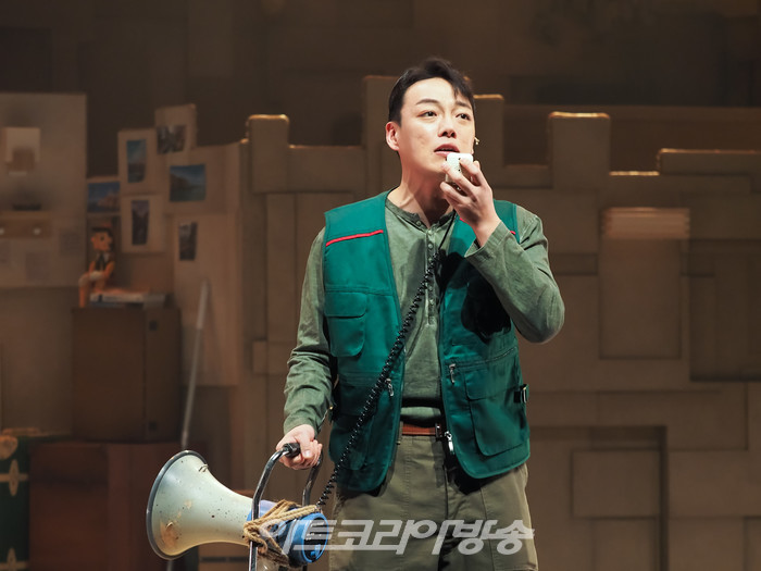 뮤지컬 '청춘소음' 프레스콜(김중길 역 김승용) 2023.01.10 사진 ⓒ아트코리아방송 이용선 기자​