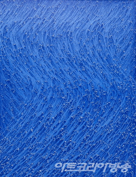 채성필 作_물의초상(220216)_Natural pigments on canvas_116x89cm_2022 / White Rainbow 展