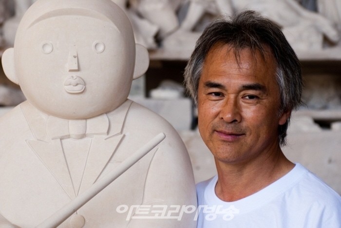 (사)한.이조각가협회 'BELLEZZA'전-한,이조각가협회 이사장 이경재