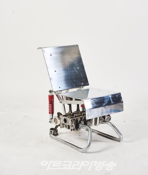 임준성 LIM Junsung 2017 Aluminium, Car engine 40(W) × 60(D) × 80(H)cm