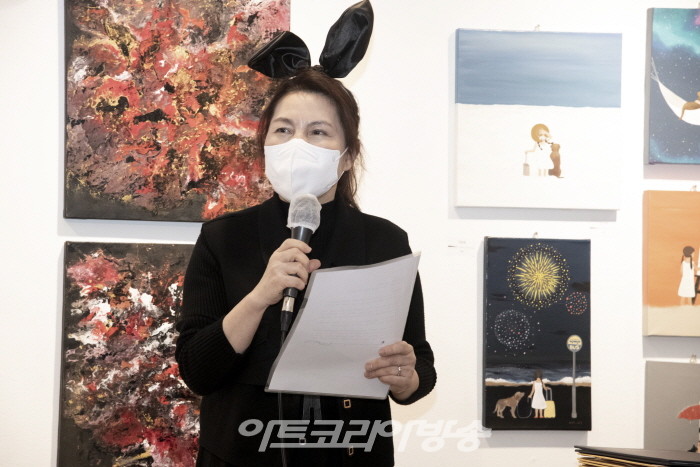 제9회 인사동 감성미술제 '상상초월'展-이경자 사무국장 사회