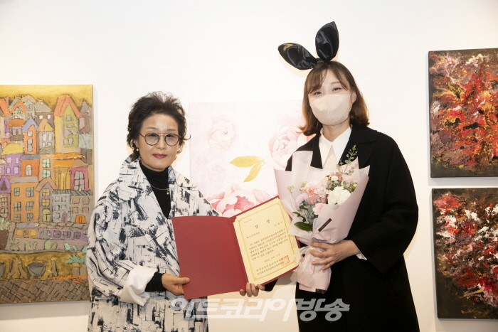 제9회 인사동 감성미술제 '상상초월'展-한국감성미술제 최우수작가상 이슬기 작가