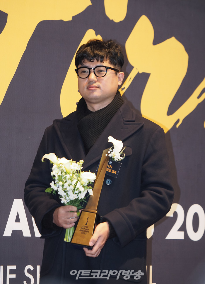 [AK포토] 바퀴달린 집4 김효연 PD, 프로그램(여행예능) 부문 수상