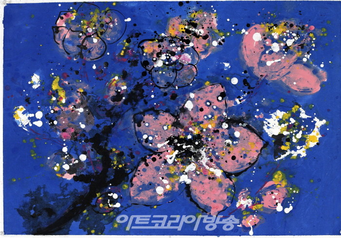 안영나, Flower No Flower-매화동백2, 한지먹채색, 50x72,2022