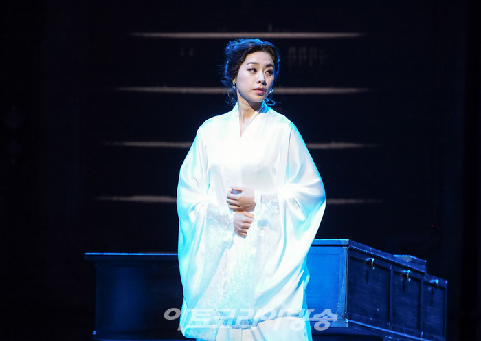 뮤지컬 '베토벤' 프레스콜(안토니 브렌타노 역 조정은). 2023.01.19 사진 ⓒ아트코리아방송 이용선 기자​