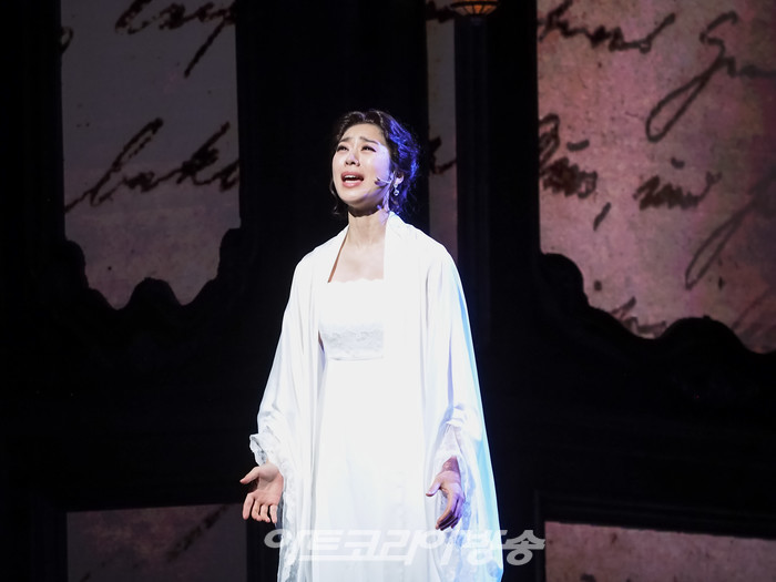 뮤지컬 '베토벤' 프레스콜(안토니 브렌타노 역 조정은). 2023.01.19 사진 ⓒ아트코리아방송 이용선 기자​