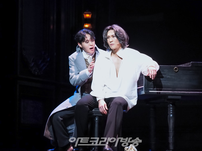 뮤지컬 '베토벤' 프레스콜(루드비히 반 베토벤 역 박은태, 카스파 반 베토벤 역 이해준). 2023.01.19 사진 ⓒ아트코리아방송 이용선 기자​