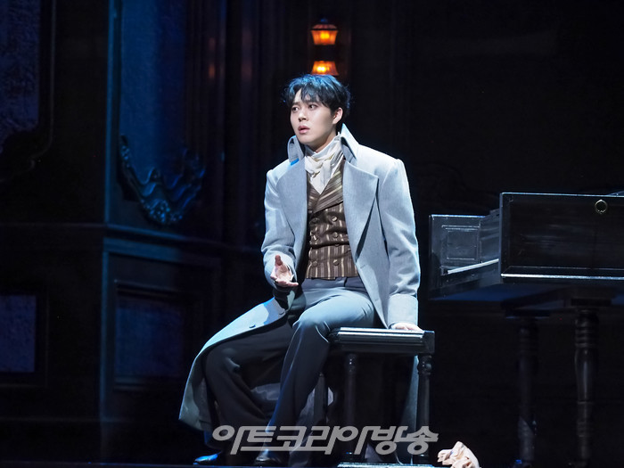 뮤지컬 '베토벤' 프레스콜(루드비히 반 베토벤 역 박은태, 카스파 반 베토벤 역 이해준). 2023.01.19 사진 ⓒ아트코리아방송 이용선 기자​
