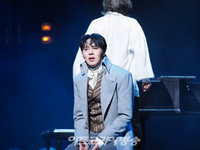 뮤지컬 '베토벤' 프레스콜(루드비히 반 베토벤 역 박은태, 카스파 반 베토벤 역 이해준). 2023.01.19 사진 ⓒ아트코리아방송 이용선 기자​