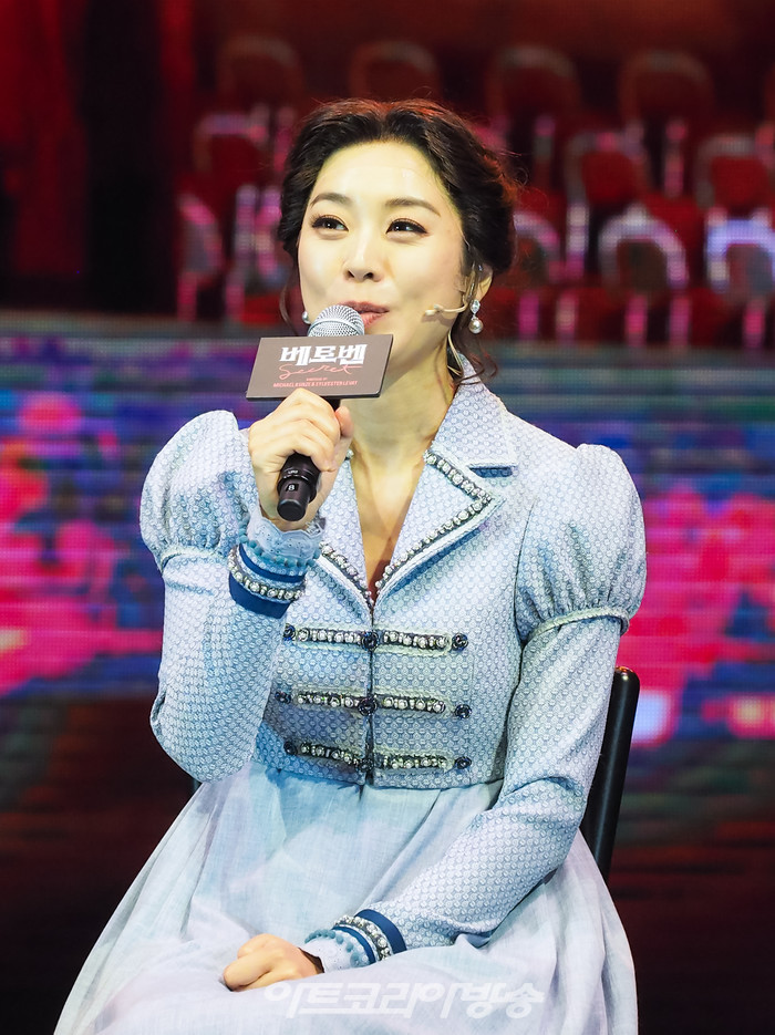 뮤지컬 '베토벤' 프레스콜(안토니 브렌타노 역 조정은). 2023.01.19 사진 ⓒ아트코리아방송 이용선 기자​