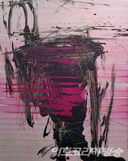 박형진 作_우주에 선 긋기 Drawing a line in space_91x72.7cm_Mixed Media, Acrylic on Canvas_2022 _ 작가의 향기 展