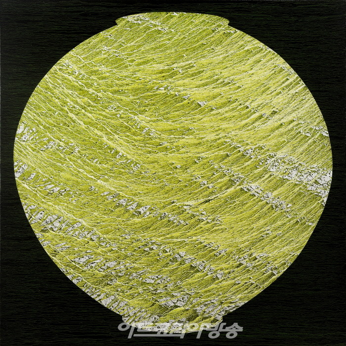 채성필] Pot de lune_달항아리_220515, 100x100cm, 202