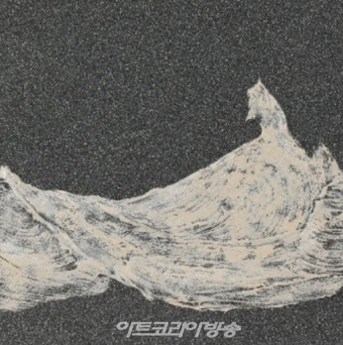 Flow 20-6_7.87x7.87 inches (20x20cm) _natural lacquer, stone powder on wooden panel_2023