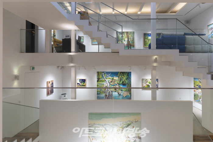 권여현 개인전 '감각의 구도자'