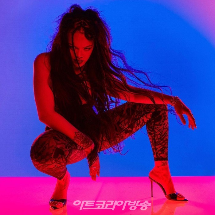 리아나 제공 유니버설뮤직