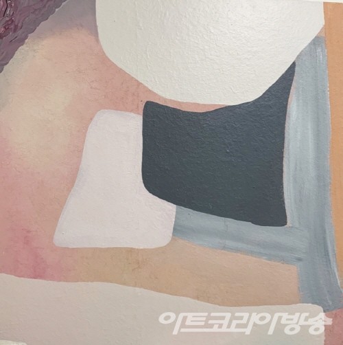 최윤정 作 _ Pieces of you 2 91x91cm Mixed media on canvas Korean paper 2022