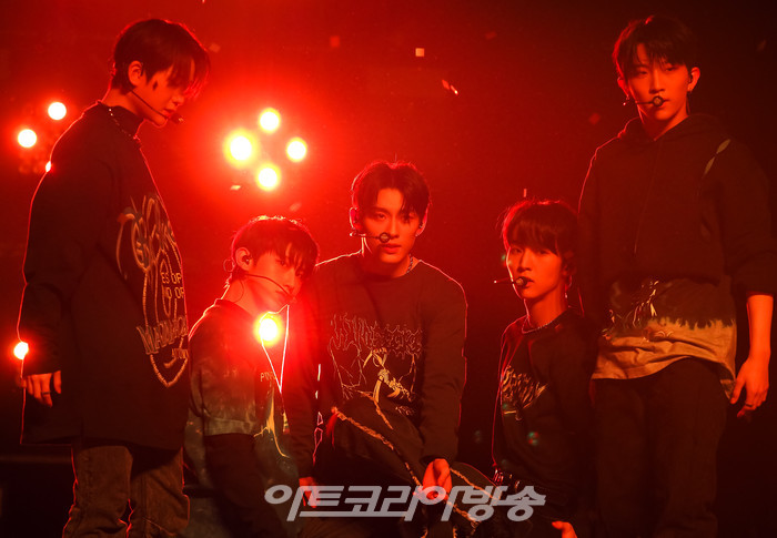 TNX 두 번째 미니앨범 '러브 네버 다이'(Love Never Dies) 발매 기념 쇼케이스. 2023.02.15 사진 ⓒ아트코리아방송 이용선 기자​