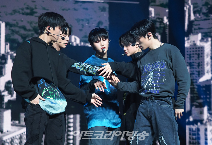 TNX 두 번째 미니앨범 '러브 네버 다이'(Love Never Dies) 발매 기념 쇼케이스. 2023.02.15 사진 ⓒ아트코리아방송 이용선 기자​