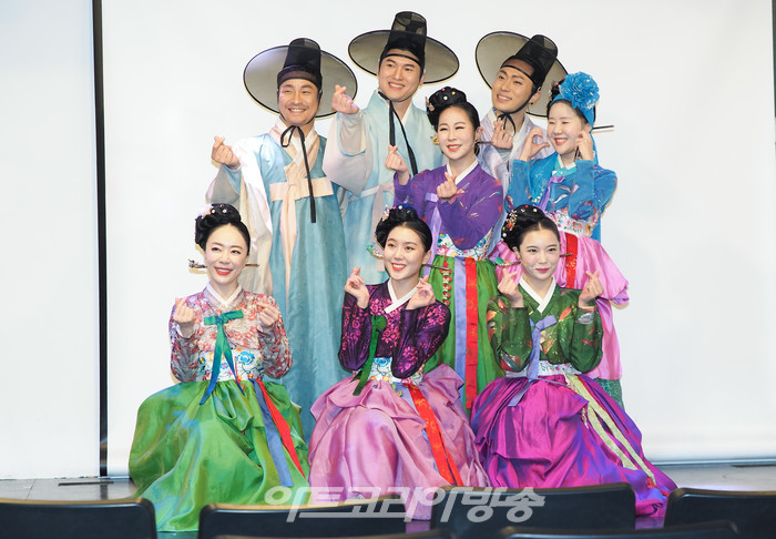 2023 애들레이드 코리안 시즌 출정식 기자간담회(뮤지컬 퍼포먼스 '아리 아라리' 팀) 2023.02.16 사진 ⓒ아트코리아방송 이용선 기자​