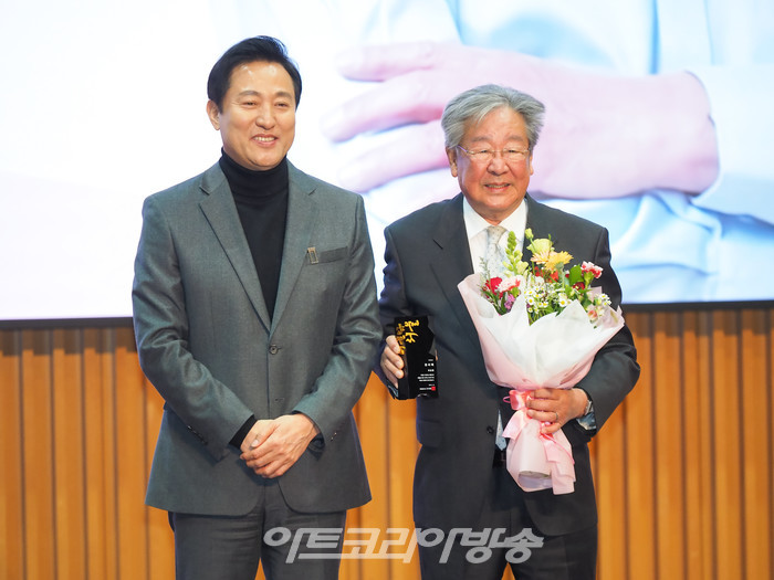 서울홍보대사 감사패 수여 및 위촉식(배우 최불암) 2023.02.16 사진 ⓒ아트코리아방송 이용선 기자​