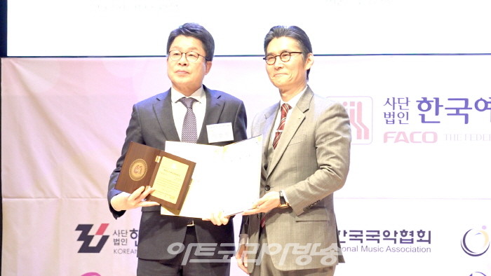 문화공로상-이창기 서울문화재단 대표