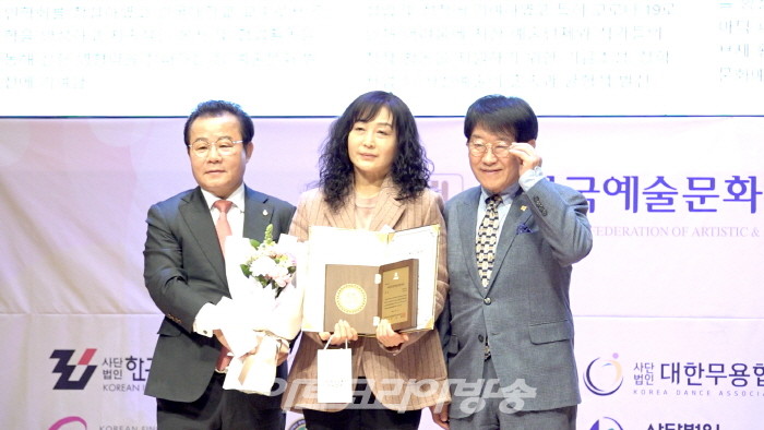 연극부문대상 -김소정 연극인