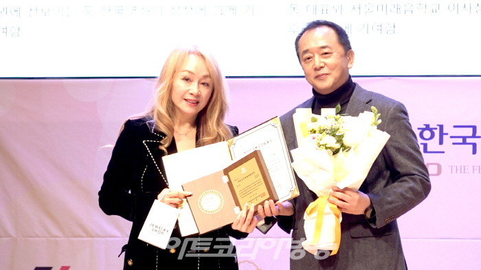 음악부문대상-박해미 뮤지컬배우