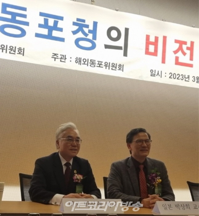  박상원 박사(세이트미션대학교 총장)와 박상희 교수(숭실대학교 교수)가 패널로 참석했다.