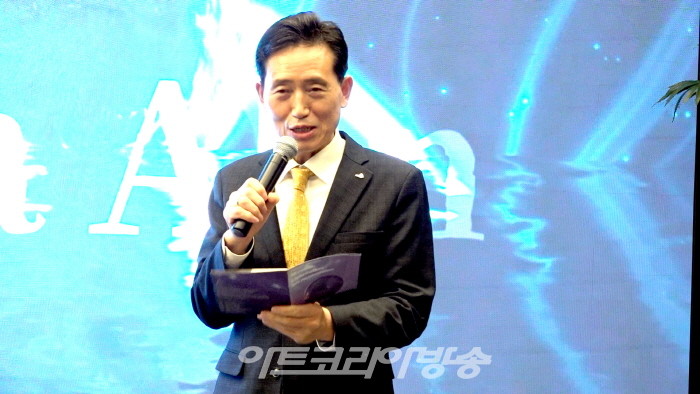 아트토큰, 헤럴드 옥션과 첫 기획전 '안종연 작가 개인전'