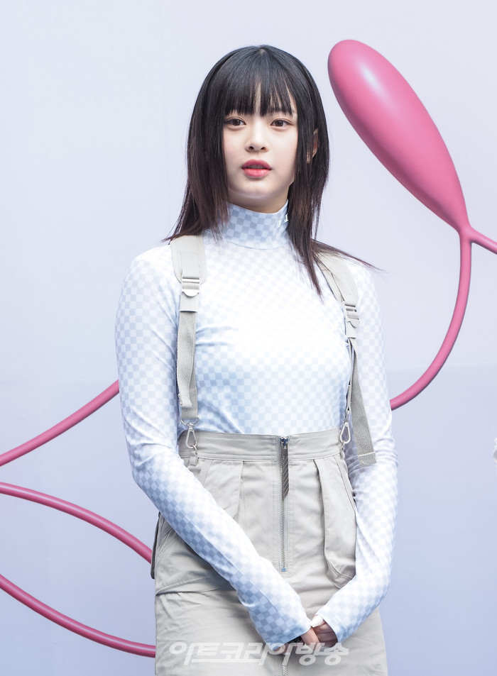 '2023 F/W 서울패션위크' 오프닝 이성동 디자이너의 얼킨(Ul:kin) 패션쇼 포토월(뉴진스 하니) 2023.03.15 사진 ⓒ아트코리아방송 이용선 기자​​