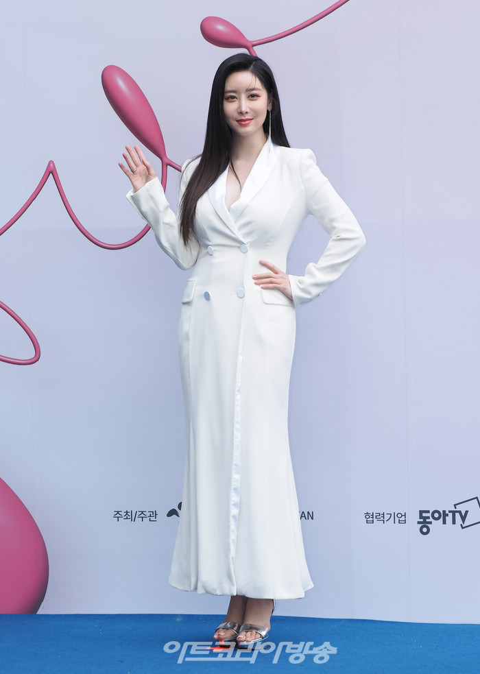  '2023 F/W 서울패션위크' 고미진 디자이너의 메종니카(MAISON NICA) 패션쇼 포토월(서진영) 2023.03.19 사진 ⓒ아트코리아방송 이용선 기자​​