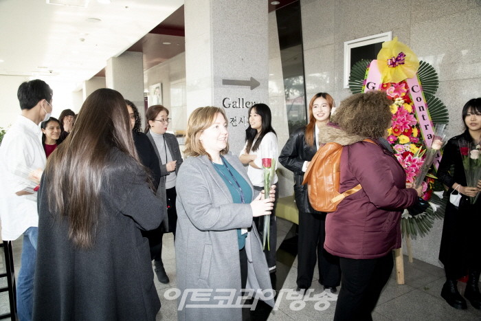 학교 선생님들 입장