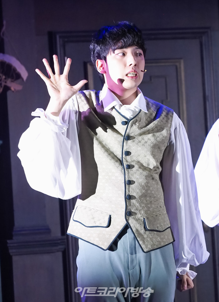 뮤지컬 '윌리엄과 윌리엄의 윌리엄' 프레스콜(윌리엄 헨리 아일랜드 역 김지웅) 2023.03.21 사진 ⓒ아트코리아방송 이용선 기자​​