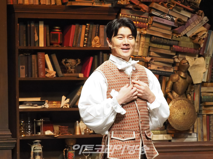 뮤지컬 '윌리엄과 윌리엄의 윌리엄' 프레스콜(윌리엄 사무엘 아일랜드 역 이경수) 2023.03.21 사진 ⓒ아트코리아방송 이용선 기자​​