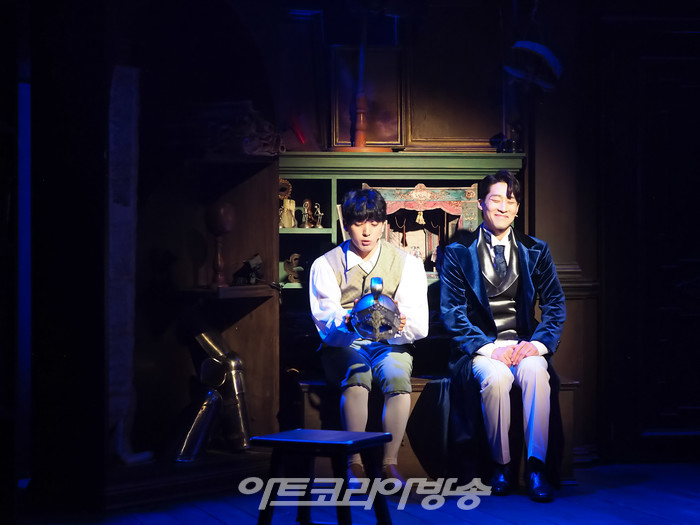 뮤지컬 '윌리엄과 윌리엄의 윌리엄' 프레스콜(윌리엄 헨리 아일랜드 역 김지웅, H 역 김지철) 2023.03.21 사진 ⓒ아트코리아방송 이용선 기자​​
