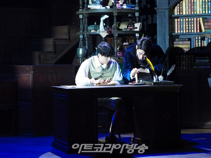 뮤지컬 '윌리엄과 윌리엄의 윌리엄' 프레스콜(윌리엄 헨리 아일랜드 역 김지웅, H 역 김지철) 2023.03.21 사진 ⓒ아트코리아방송 이용선 기자​​